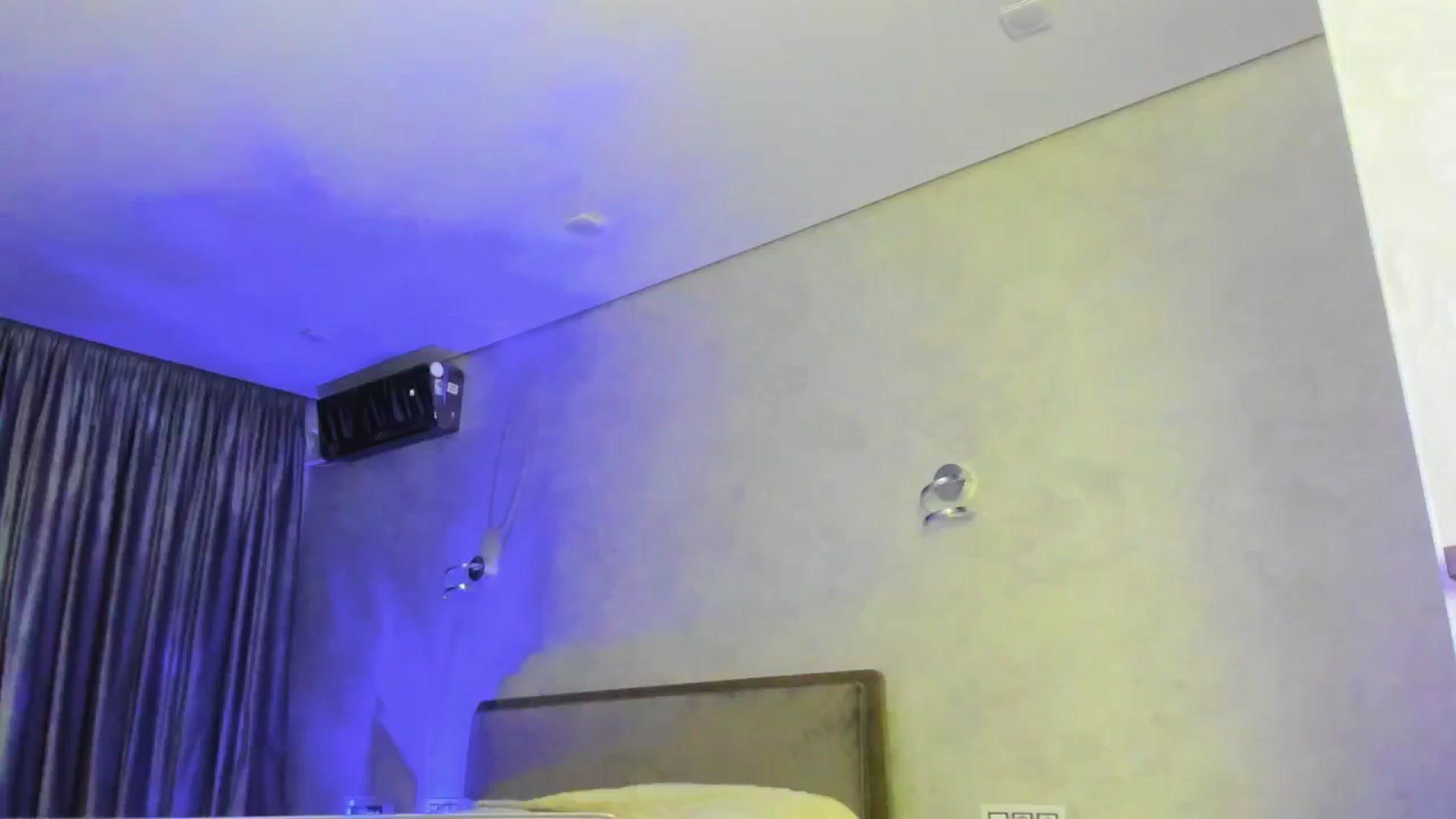 Gallery image thumbnail from SoulVibeK's myfreecams stream on, 08/13/2025, 17:21 image 14 of 20