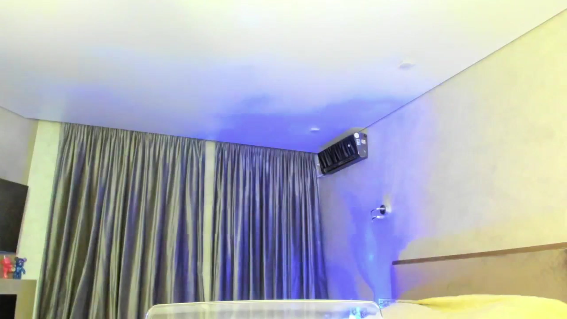 Gallery image thumbnail from SoulVibeK's myfreecams stream on, 08/13/2025, 19:06 image 5 of 20