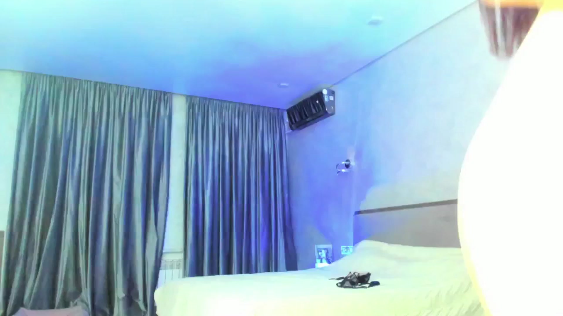 Gallery image thumbnail from SoulVibeK's myfreecams stream on, 08/18/2025, 21:47 image 3 of 20