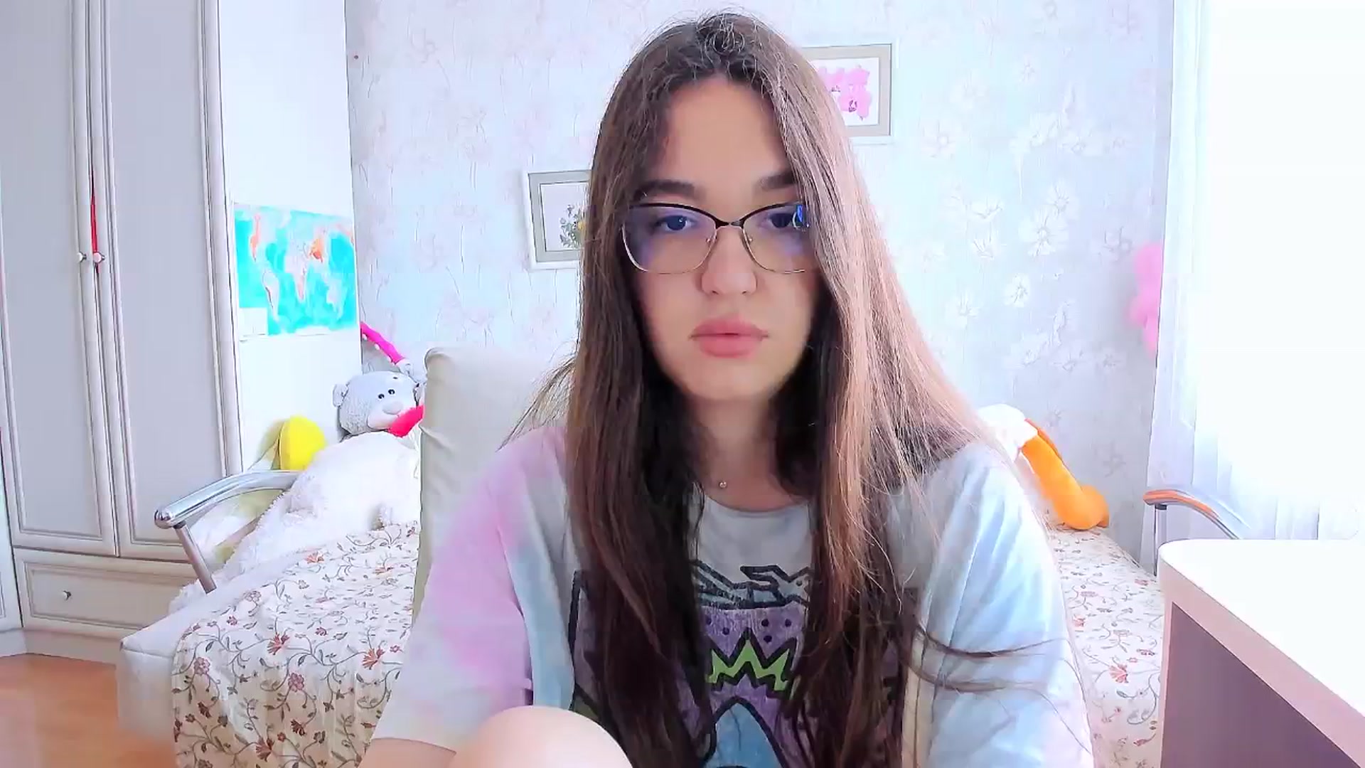 Gallery image thumbnail from SoulfulBarbie's myfreecams stream on, 08/21/2024, 07:18 image 17 of 20