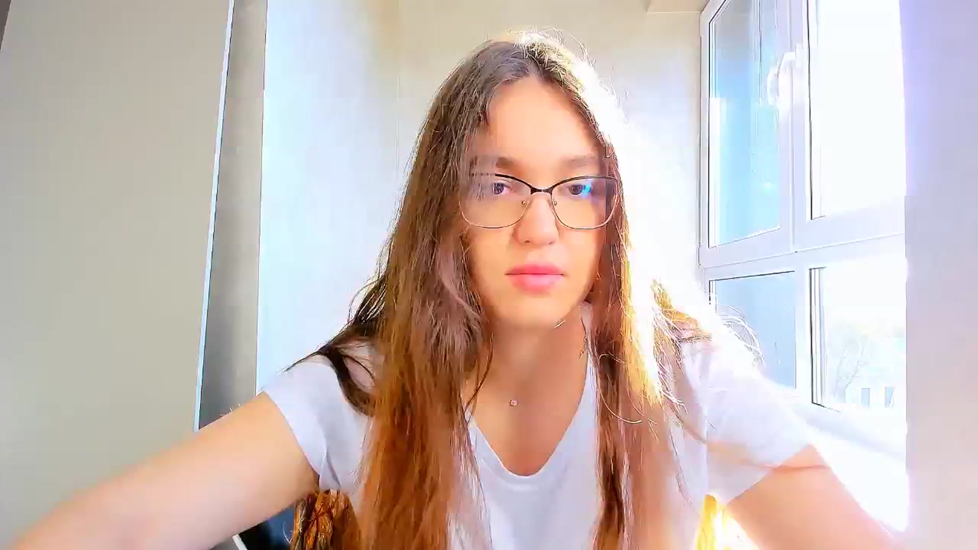 Gallery image thumbnail from SoulfulBarbie's myfreecams stream on, 10/17/2024, 11:24 image 5 of 20