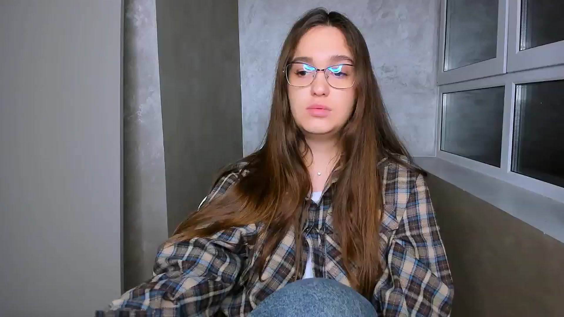 Gallery image thumbnail from SoulfulBarbie's myfreecams stream on, 10/18/2024, 14:31 image 3 of 20