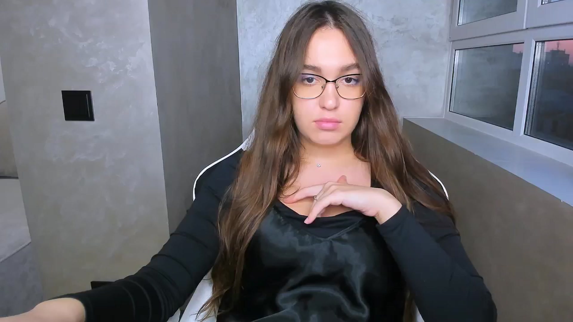 Gallery image thumbnail from SoulfulBarbie's myfreecams stream on, 10/21/2024, 13:47 image 12 of 20