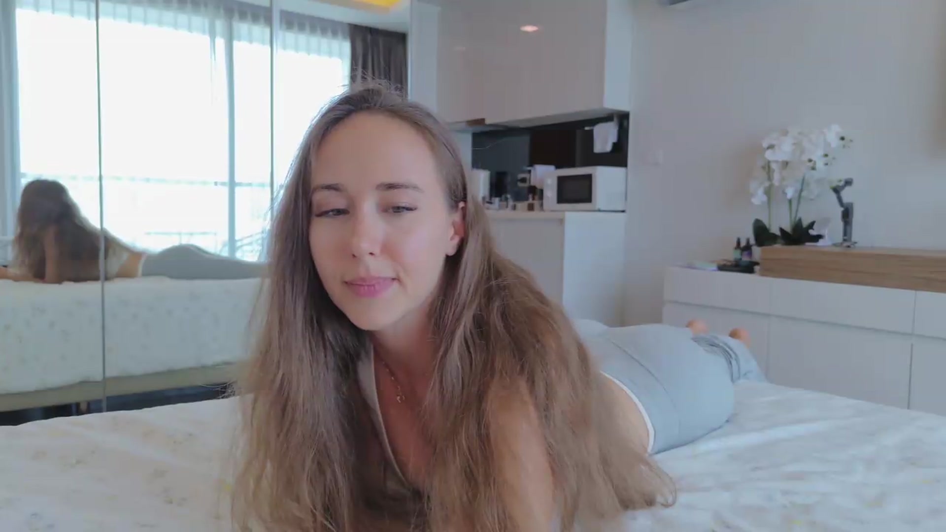 Gallery image thumbnail from SoulmateAnna's myfreecams stream on, 09/05/2026, 08:11 image 8 of 20