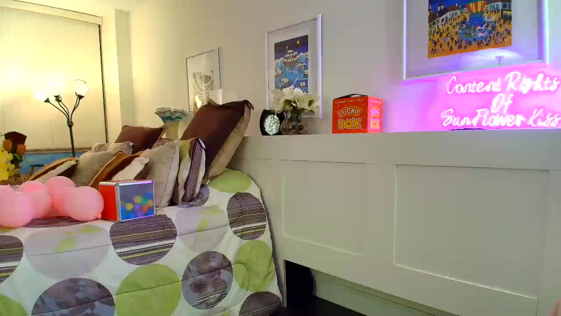 Gallery image thumbnail from SouthGirl's myfreecams stream on, 01/30/2026, 05:15 image 14 of 20