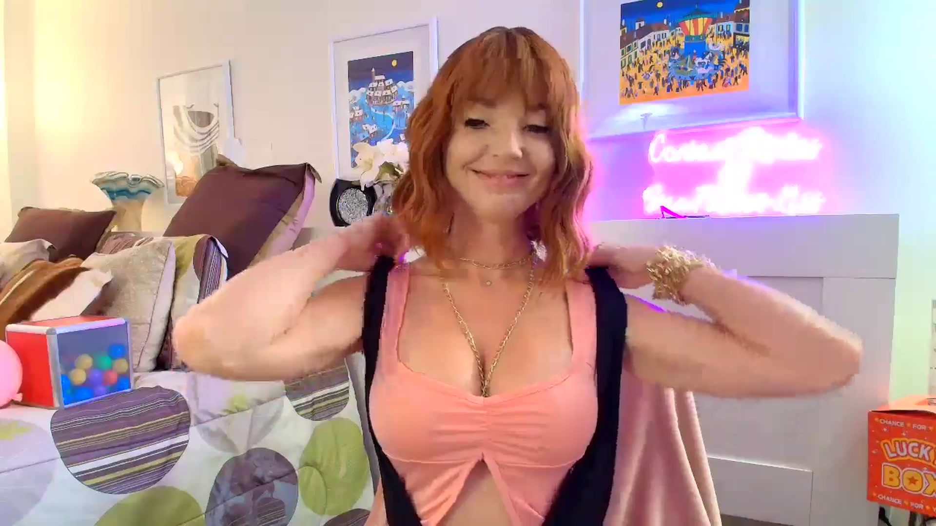 Gallery image thumbnail from SouthGirl's myfreecams stream on, 01/30/2026, 23:25 image 5 of 20