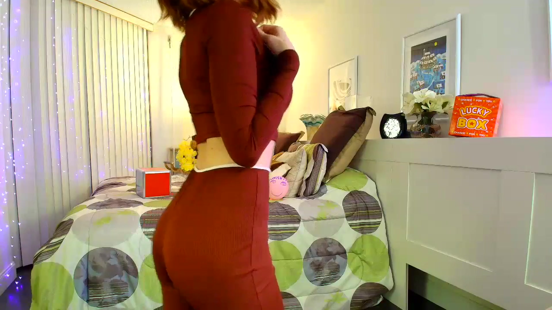 Gallery image thumbnail from SouthGirl's myfreecams stream on, 02/10/2026, 05:59 image 6 of 20