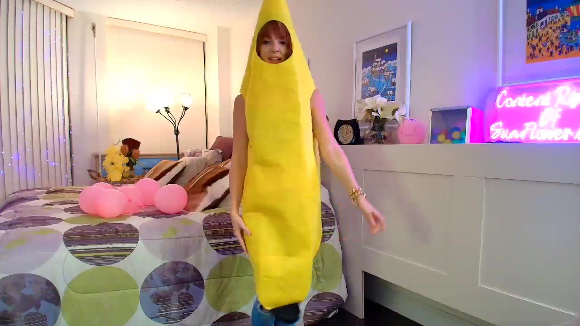 Gallery image thumbnail from SouthGirl's myfreecams stream on, 02/21/2026, 04:33 image 17 of 20