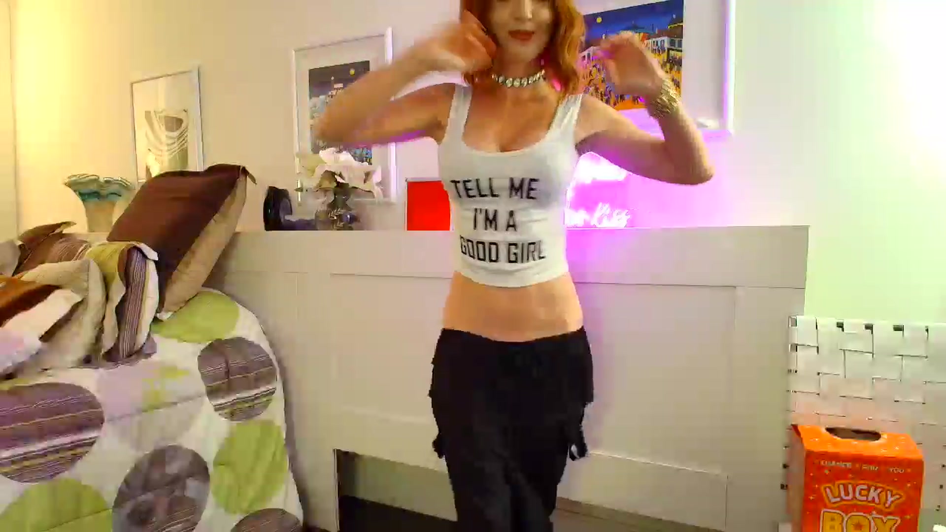 Gallery image thumbnail from SouthGirl's myfreecams stream on, 04/09/2026, 03:51 image 4 of 20