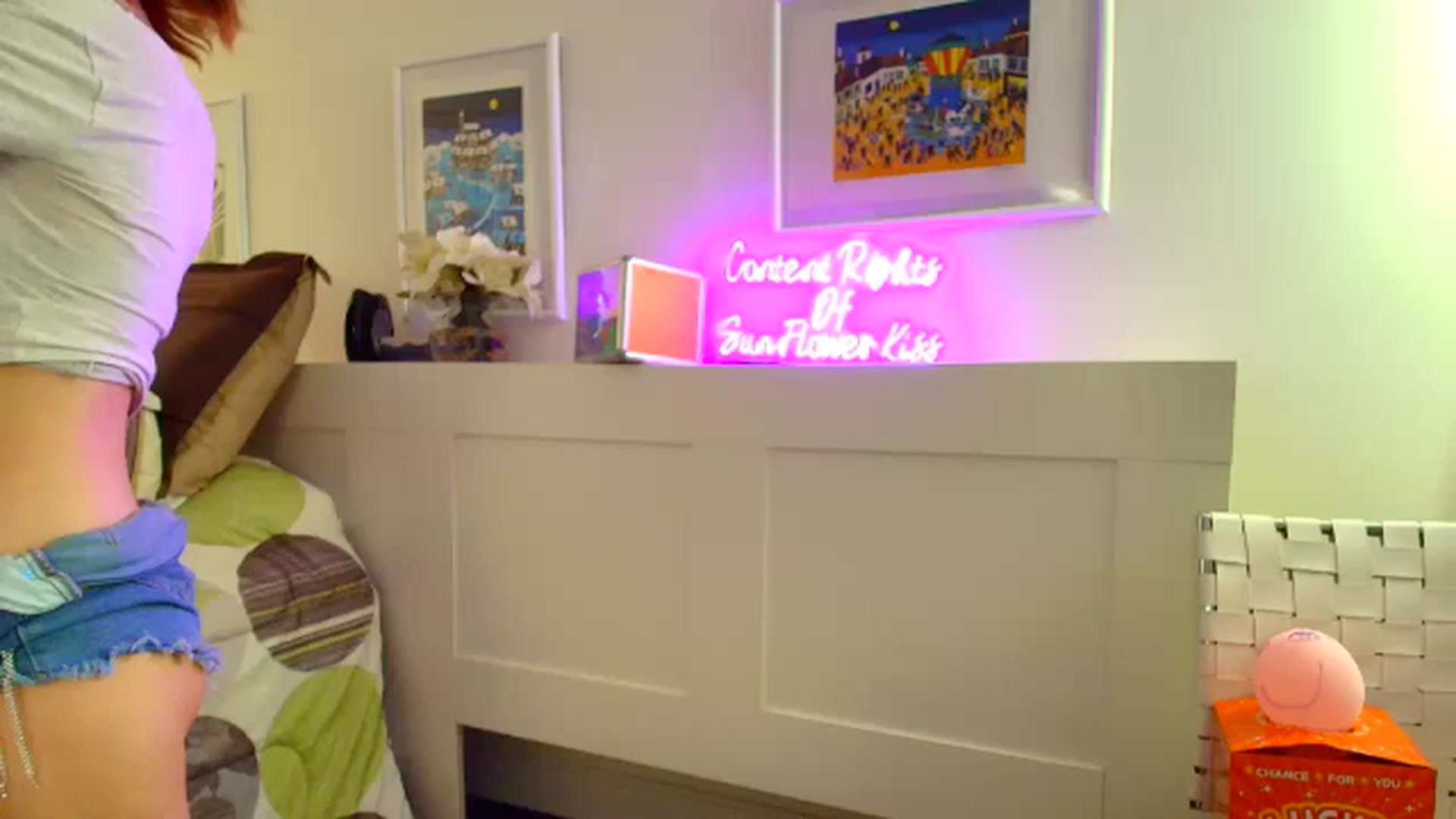 Gallery image thumbnail from SouthGirl's myfreecams stream on, 04/21/2026, 21:21 image 20 of 20