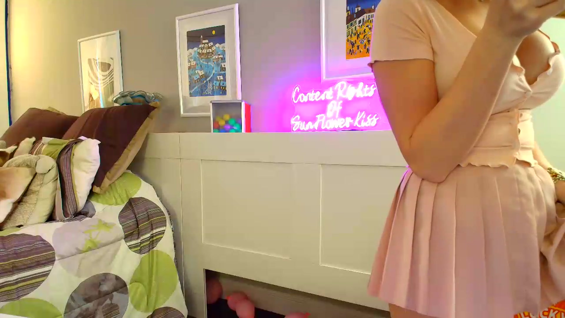 Gallery image thumbnail from SouthGirl's myfreecams stream on, 05/19/2026, 20:47 image 5 of 20