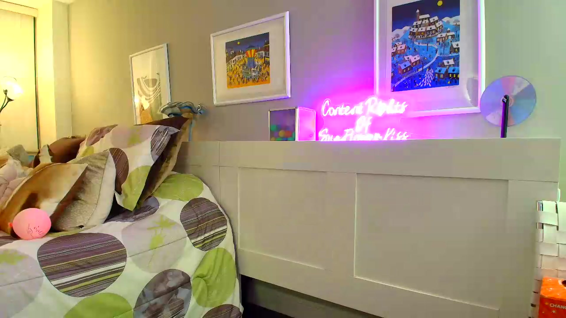Gallery image thumbnail from SouthGirl's myfreecams stream on, 05/24/2026, 05:03 image 8 of 20