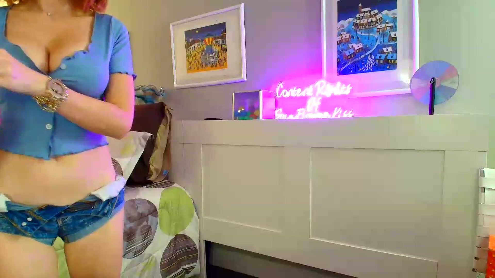 Gallery image thumbnail from SouthGirl's myfreecams stream on, 05/27/2026, 02:58 image 19 of 20