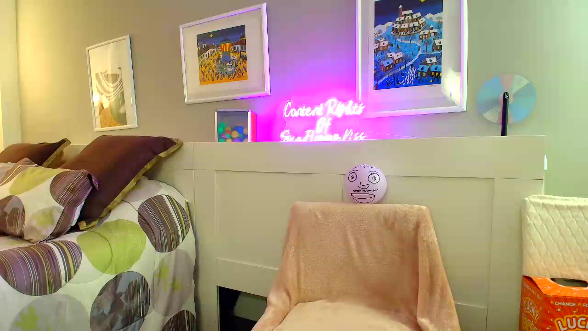 Gallery image thumbnail from SouthGirl's myfreecams stream on, 06/09/2026, 02:25 image 3 of 20
