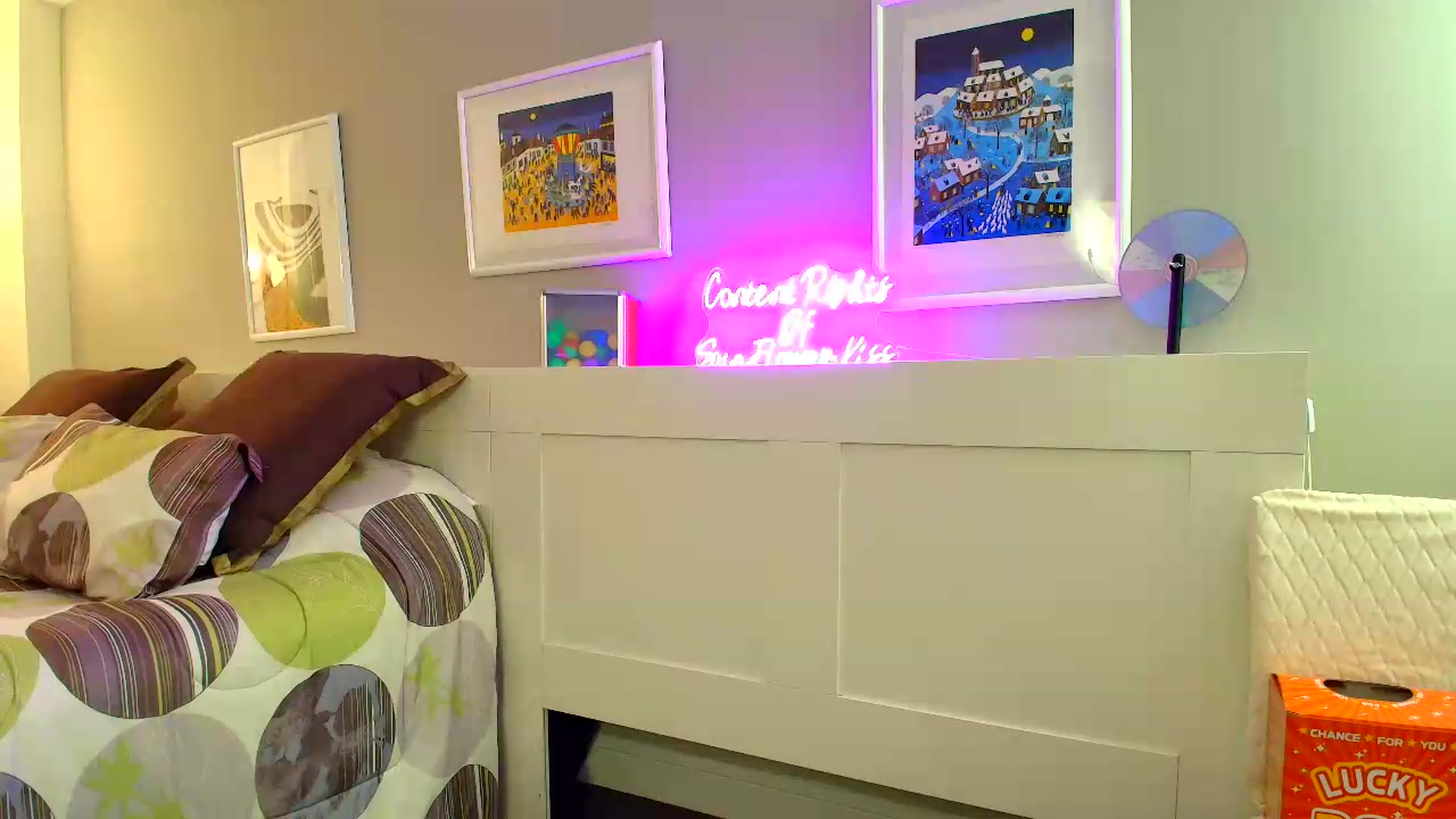 Gallery image thumbnail from SouthGirl's myfreecams stream on, 06/11/2026, 02:18 image 2 of 20