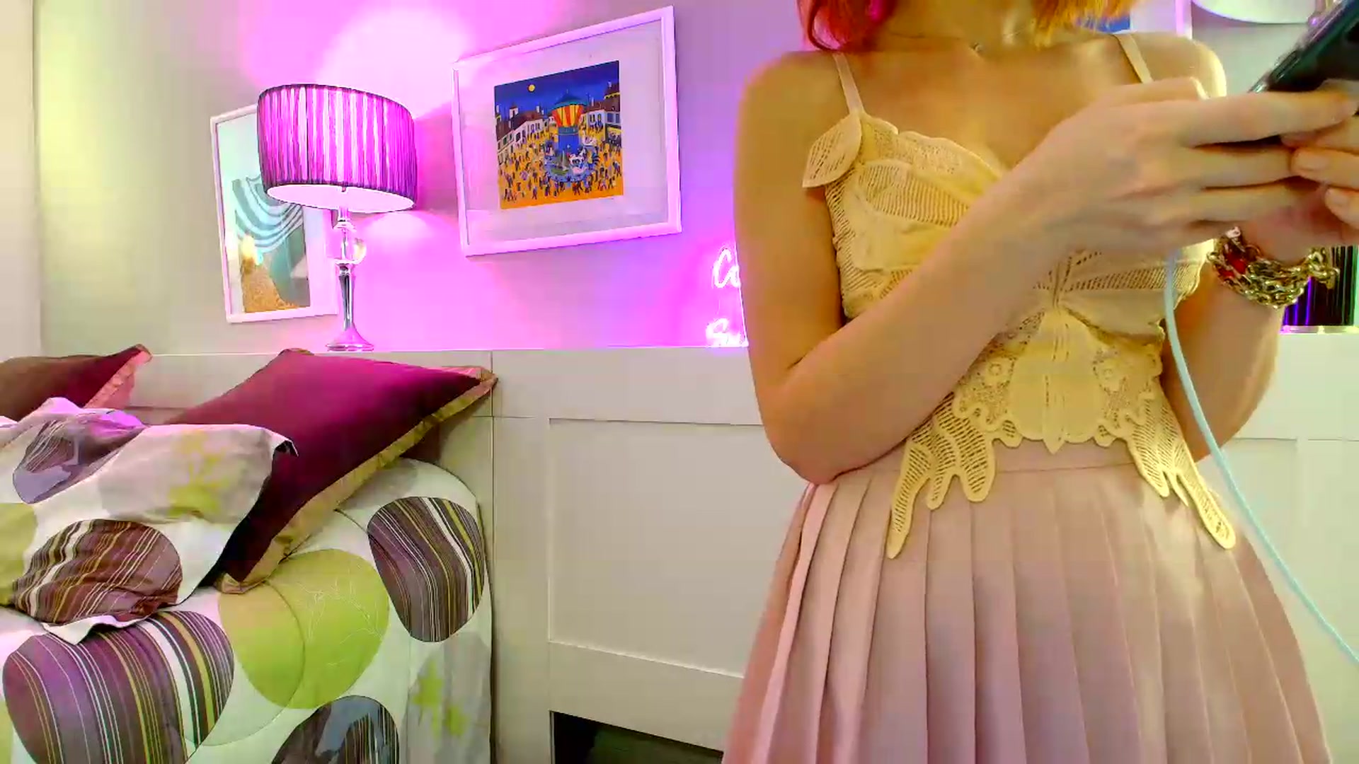 Gallery image thumbnail from SouthGirl's myfreecams stream on, 08/06/2026, 04:07 image 5 of 20