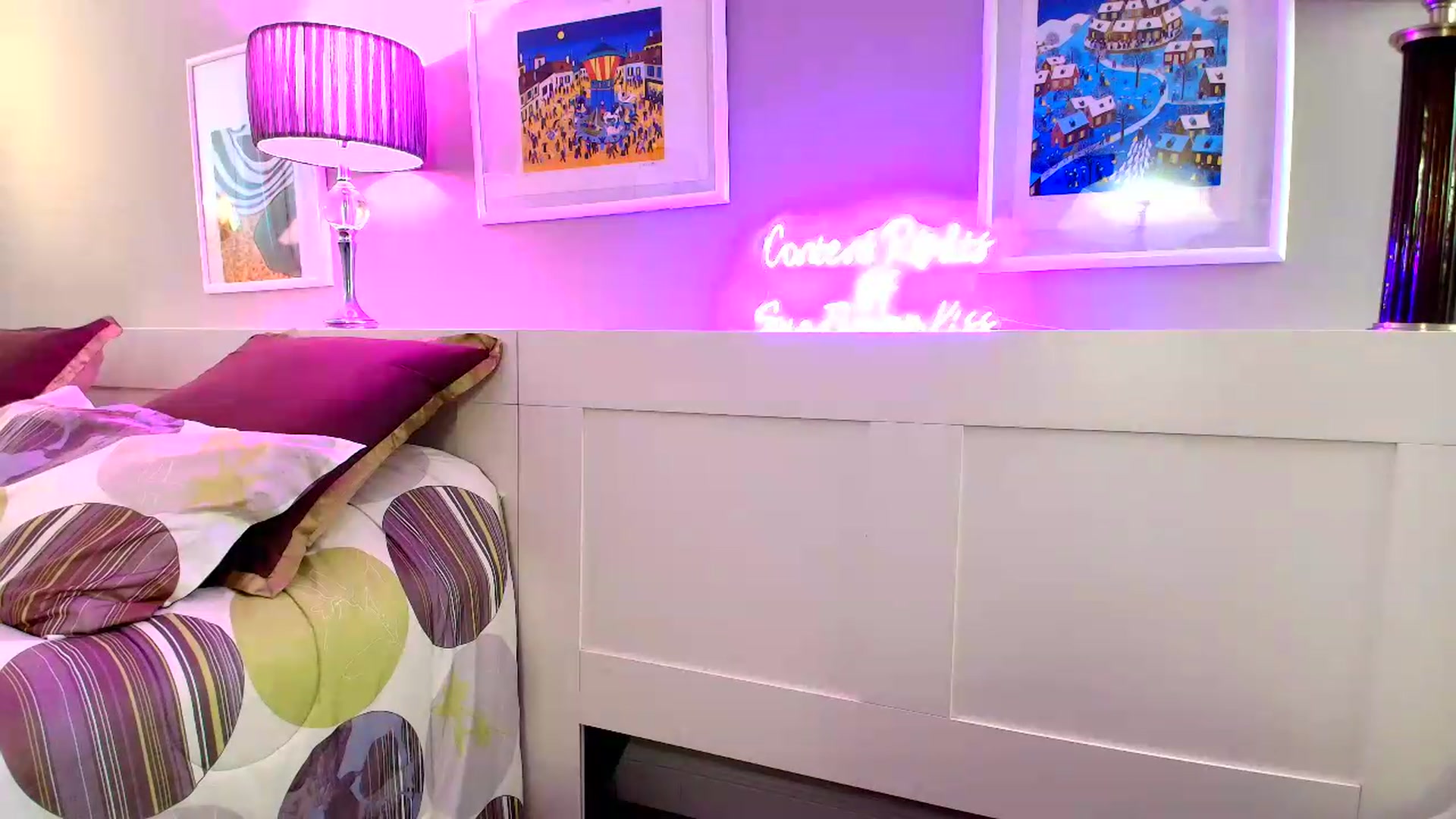Gallery image thumbnail from SouthGirl's myfreecams stream on, 08/22/2026, 24:43 image 8 of 20