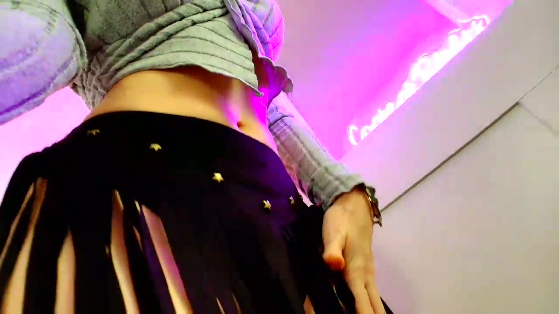 Gallery image thumbnail from SouthGirl's myfreecams stream on, 08/28/2026, 01:50 image 15 of 20