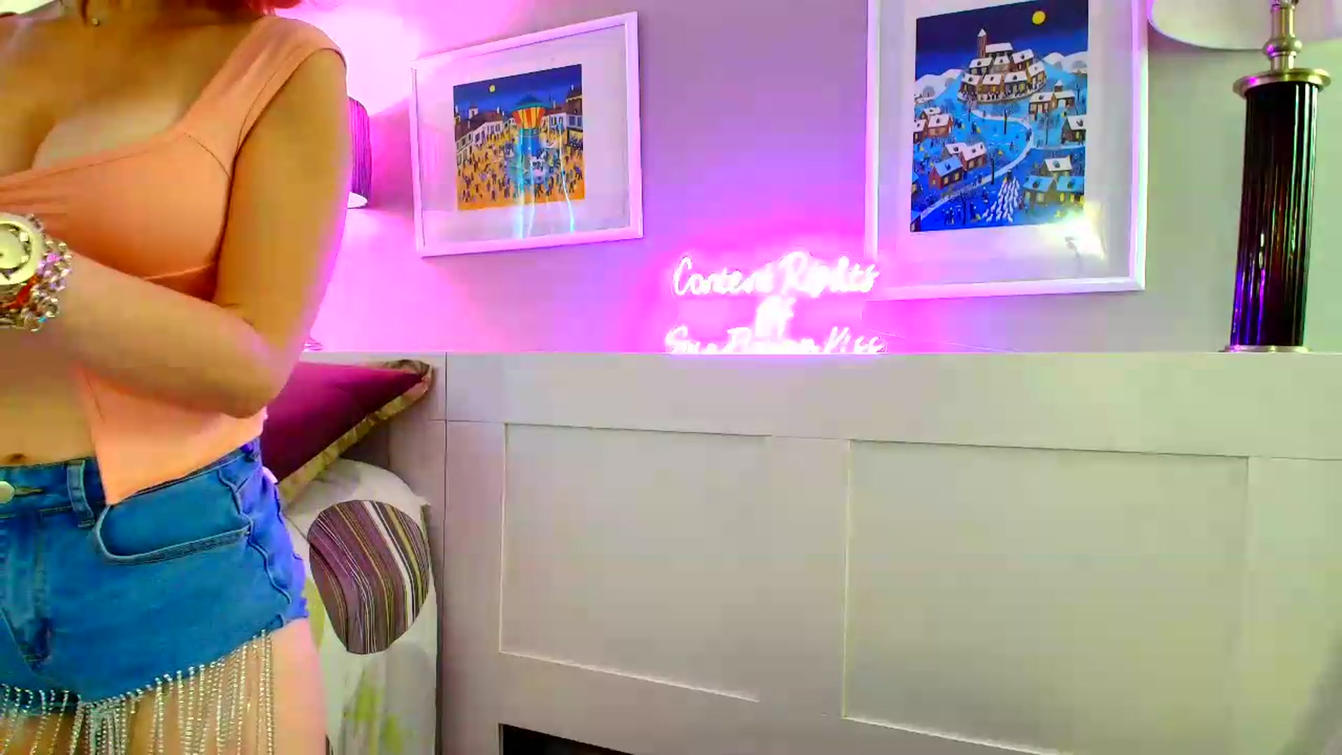 Gallery image thumbnail from SouthGirl's myfreecams stream on, 08/28/2026, 21:34 image 13 of 20