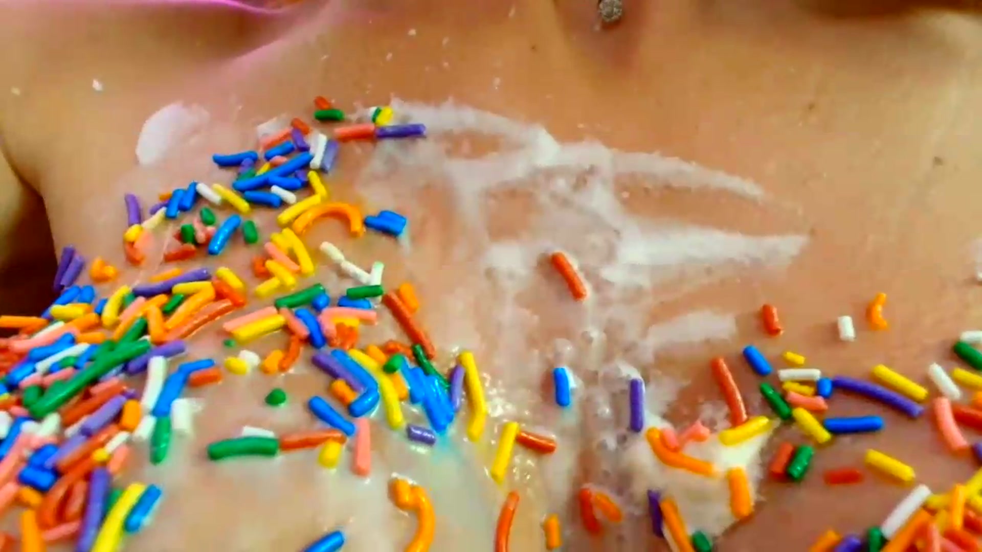 Gallery image thumbnail from SouthGirl's myfreecams stream on, 10/01/2026, 21:25 image 20 of 20