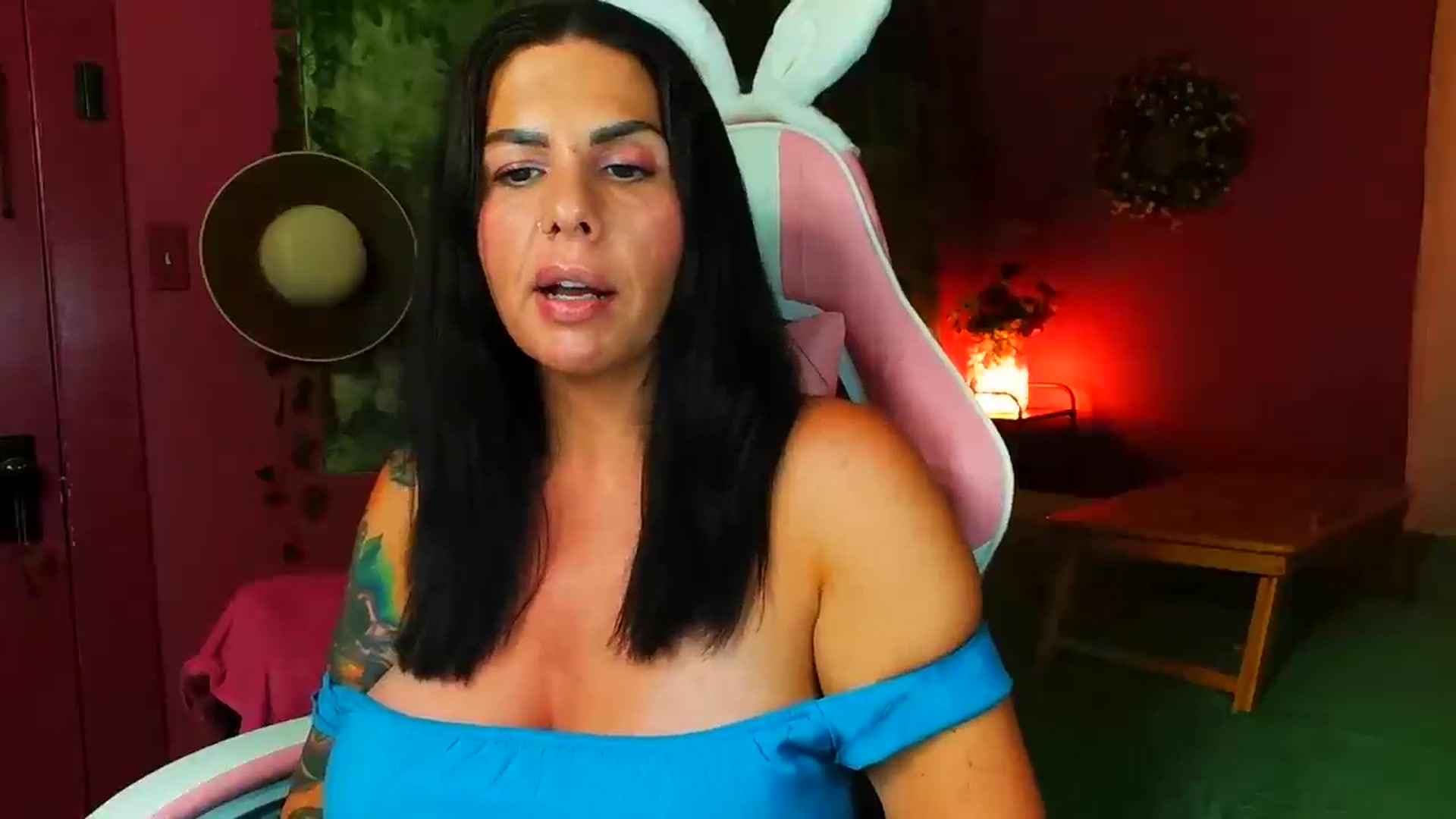 Gallery image thumbnail from SouthernMILF's myfreecams stream on, 06/26/2024, 22:36 image 8 of 20