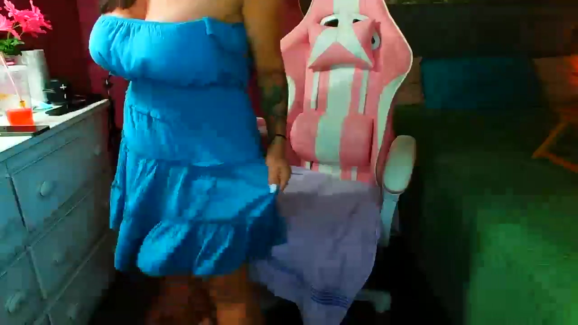 Gallery image thumbnail from SouthernMILF's myfreecams stream on, 06/26/2024, 22:36 image 17 of 20
