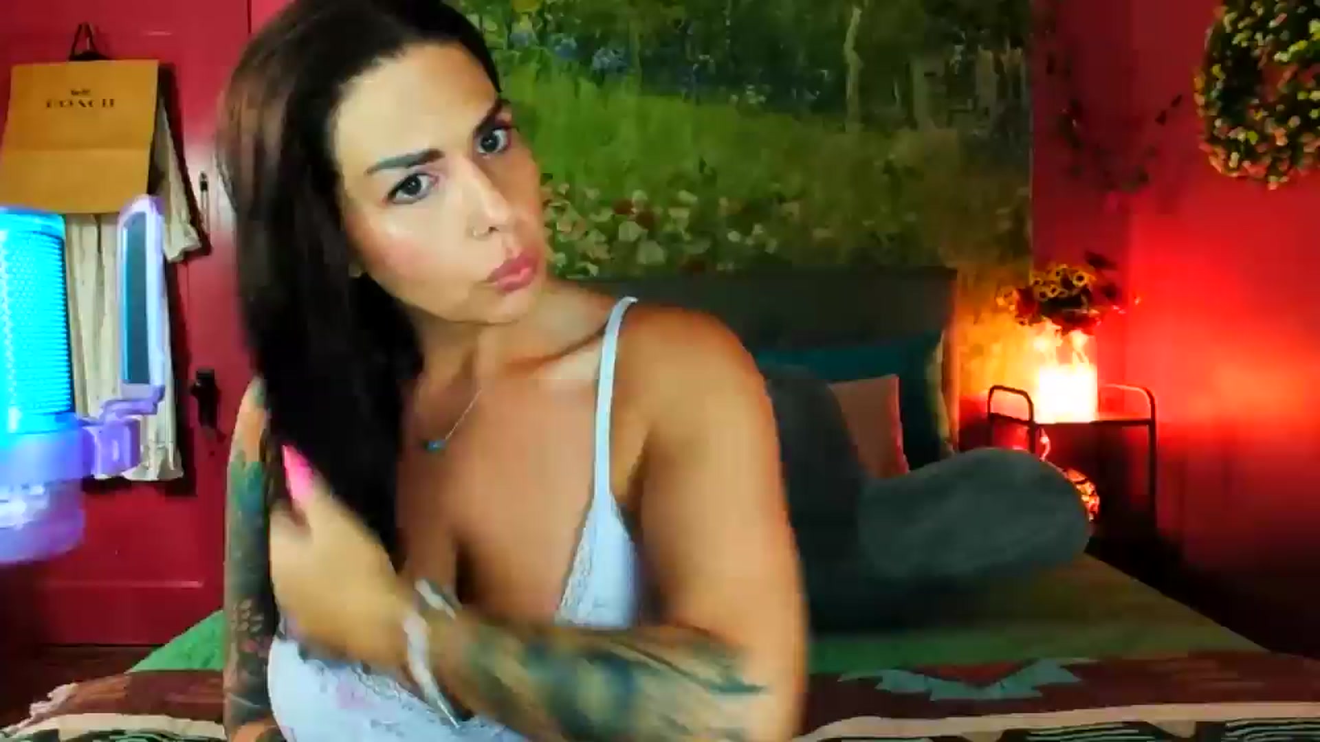 Gallery image thumbnail from SouthernMILF's myfreecams stream on, 07/11/2024, 13:20 image 1 of 20