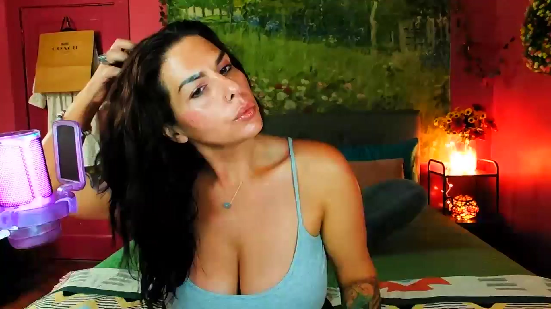 Gallery image thumbnail from SouthernMILF's myfreecams stream on, 07/15/2024, 15:04 image 1 of 20