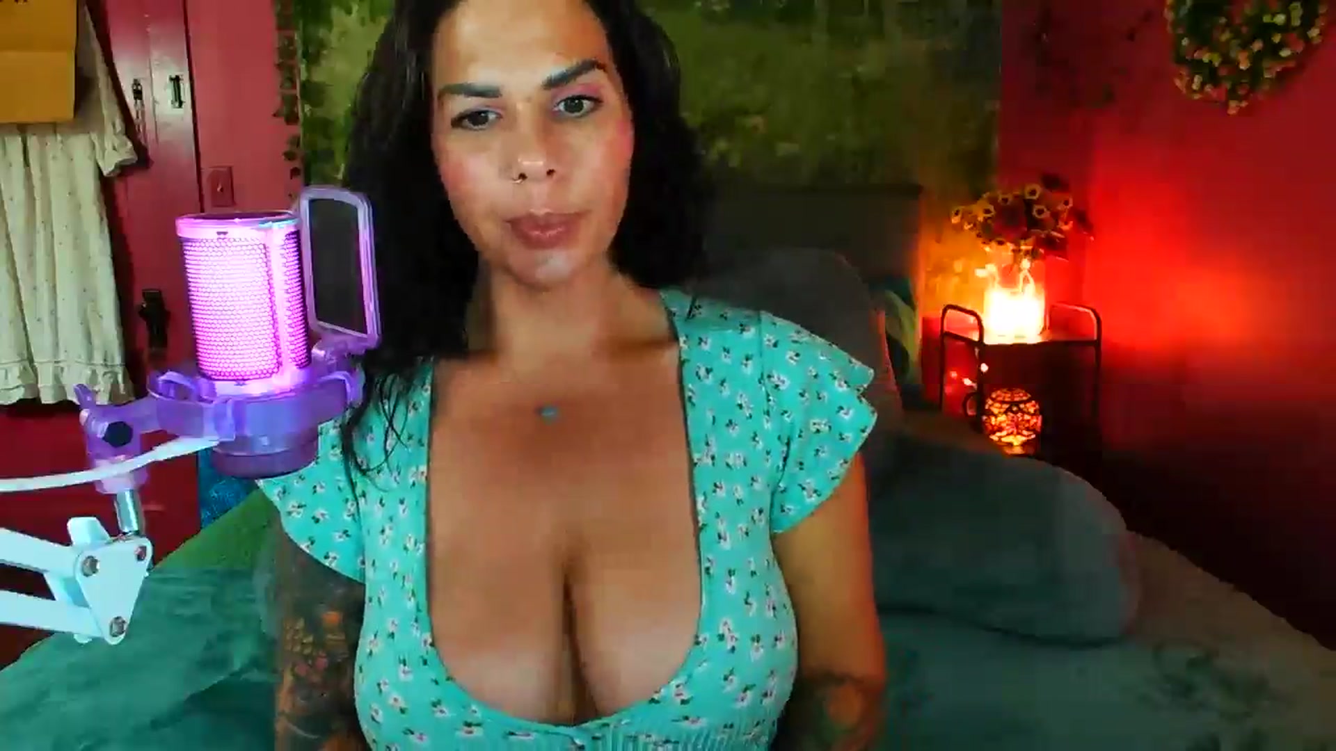 Gallery image thumbnail from SouthernMILF's myfreecams stream on, 07/16/2024, 19:53 image 7 of 20