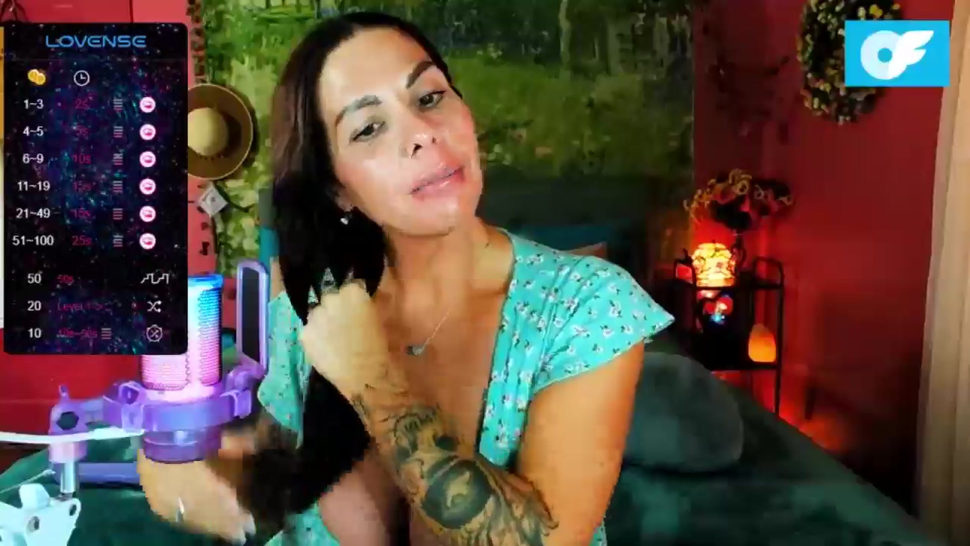 Gallery image thumbnail from SouthernMILF's myfreecams stream on, 08/13/2024, 22:16 image 11 of 20