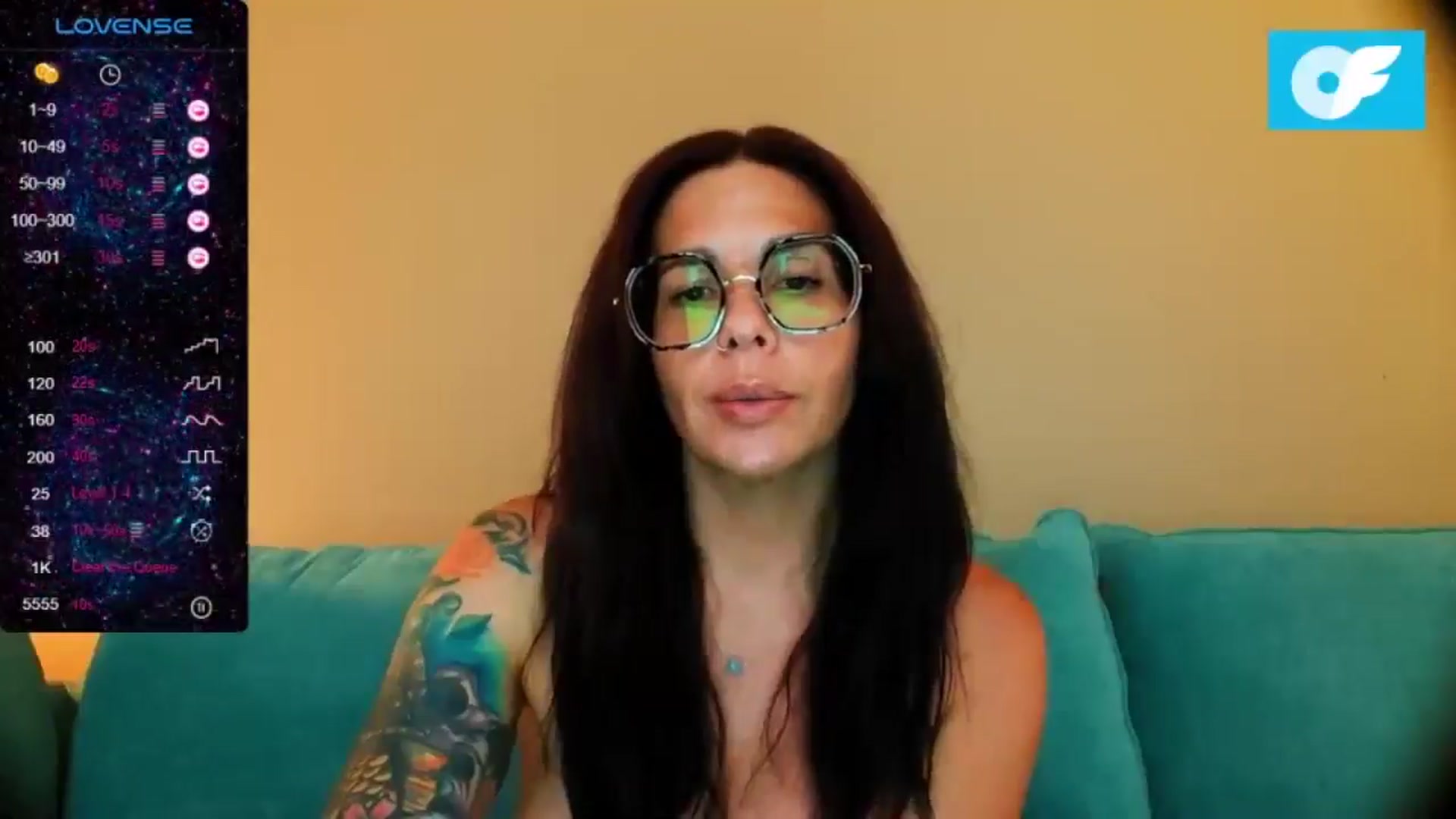 Gallery image thumbnail from SouthernMILF's myfreecams stream on, 09/12/2024, 19:22 image 9 of 20