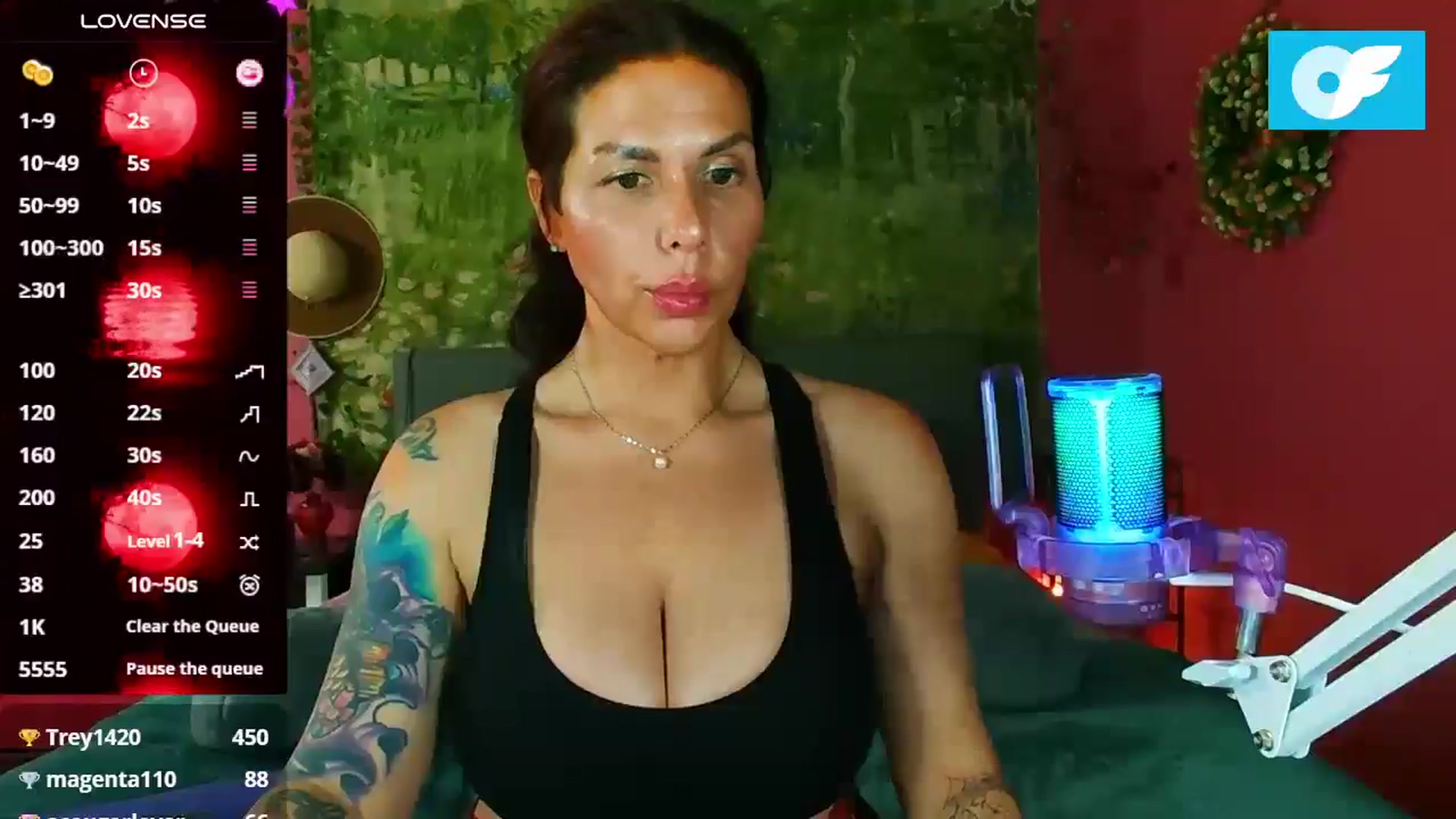 Gallery image thumbnail from SouthernMILF's myfreecams stream on, 11/25/2024, 22:18 image 7 of 20