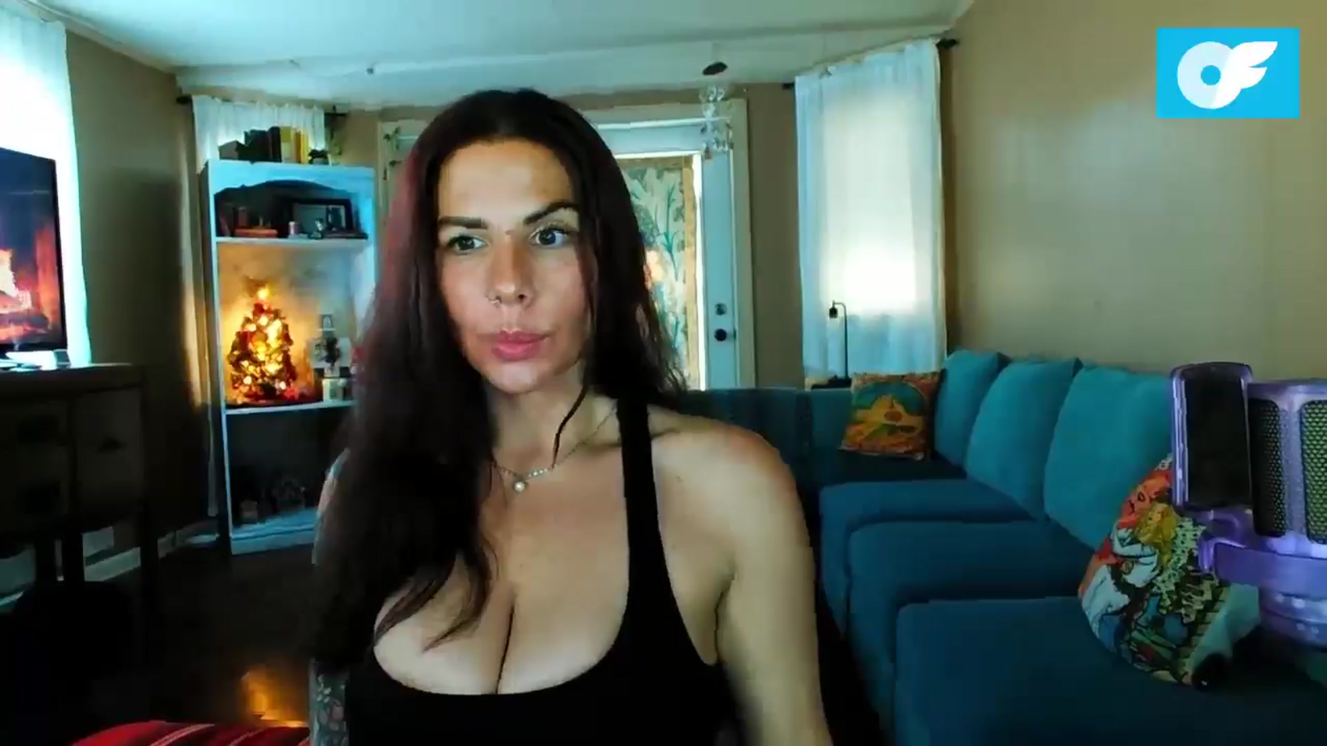 Gallery image thumbnail from SouthernMILF's myfreecams stream on, 12/07/2024, 15:20 image 13 of 20