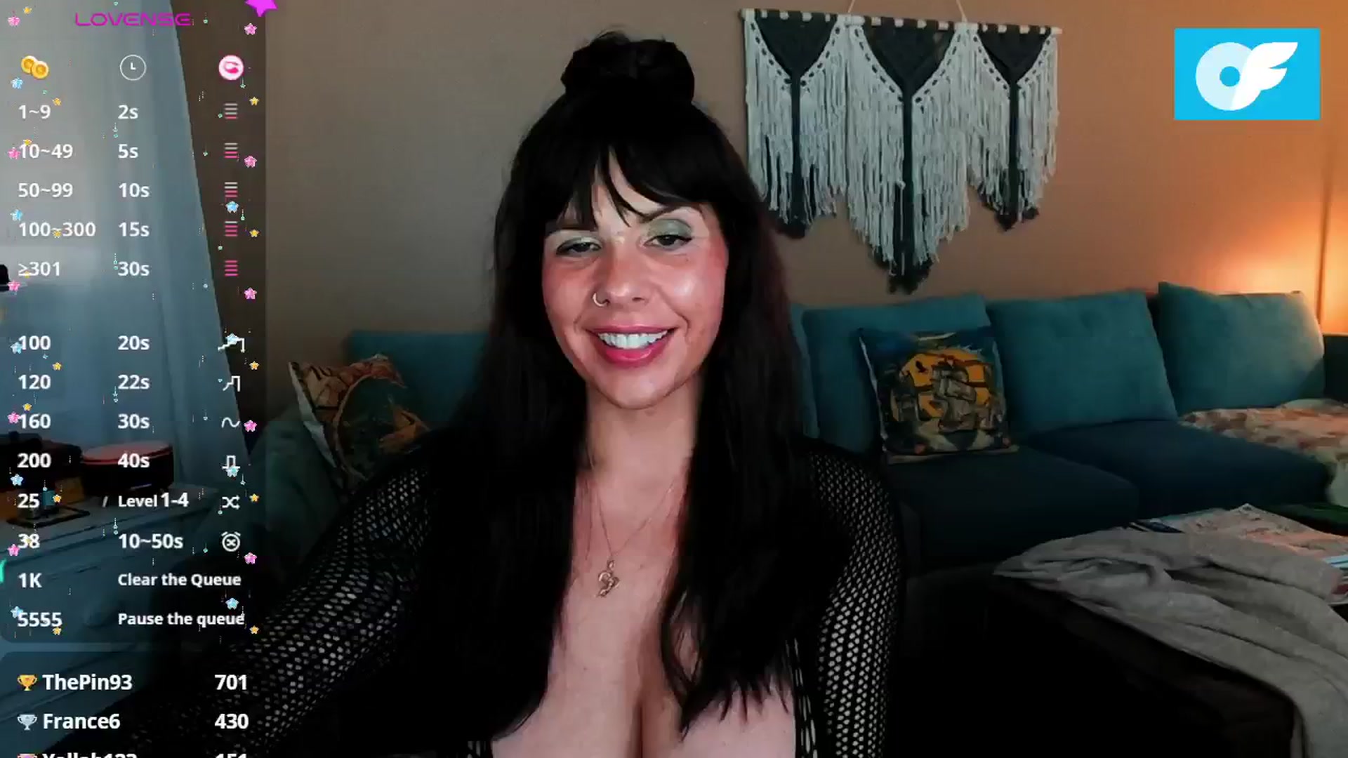 Gallery image thumbnail from SouthernMILF's myfreecams stream on, 01/15/2025, 21:35 image 9 of 20
