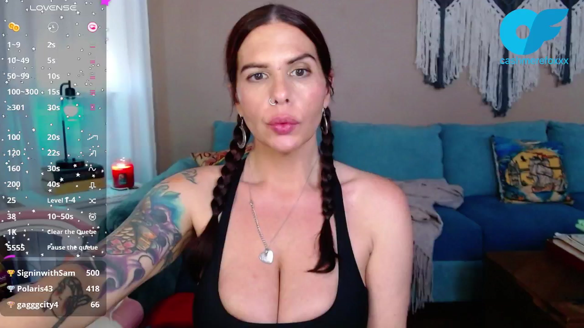 Gallery image thumbnail from SouthernMILF's myfreecams stream on, 01/24/2025, 21:36 image 2 of 20
