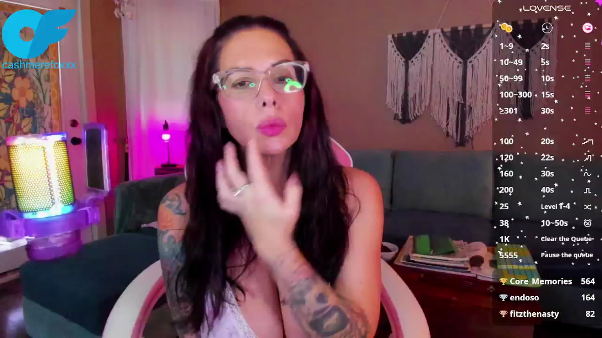 Gallery image thumbnail from SouthernMILF's myfreecams stream on, 02/03/2025, 23:11 image 19 of 20