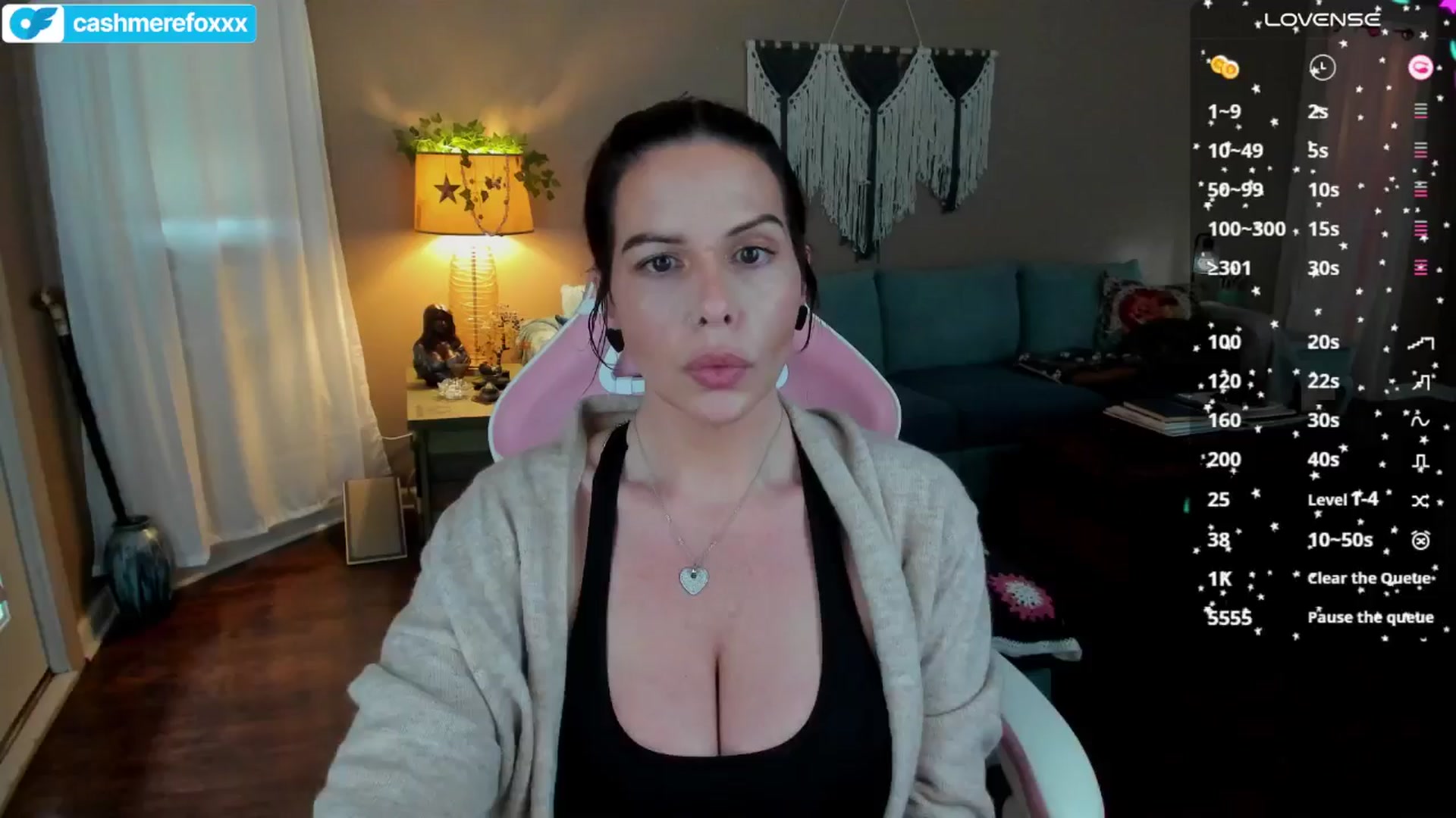 Gallery image thumbnail from SouthernMILF's myfreecams stream on, 02/16/2025, 20:27 image 1 of 20