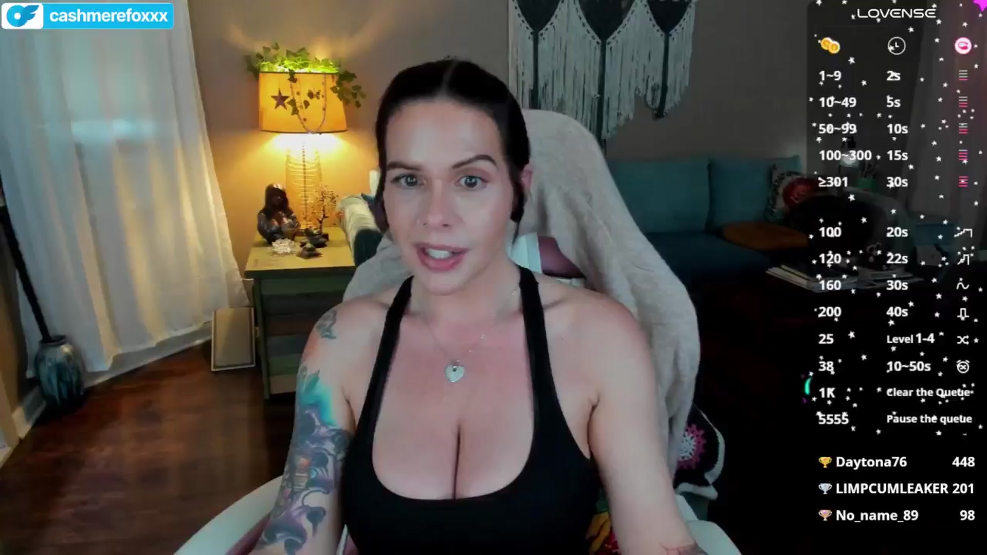 Gallery image thumbnail from SouthernMILF's myfreecams stream on, 02/16/2025, 21:50 image 4 of 20