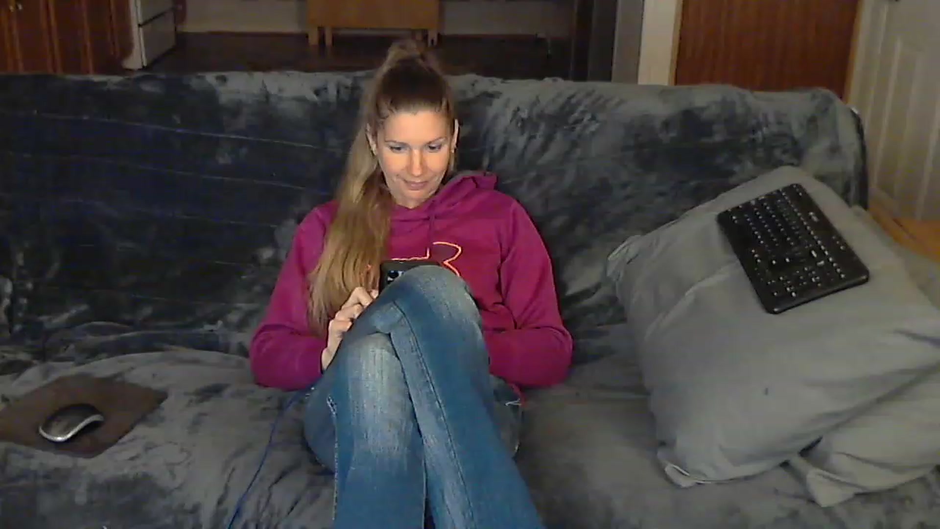 Gallery image thumbnail from SouthernNsexi's myfreecams stream on, 04/28/2023, 02:21 image 11 of 20