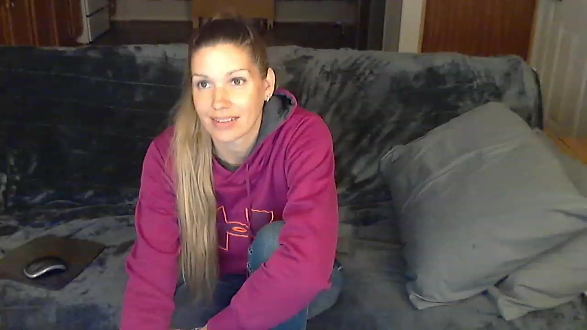 Gallery image thumbnail from SouthernNsexi's myfreecams stream on, 04/28/2023, 02:21 image 19 of 20