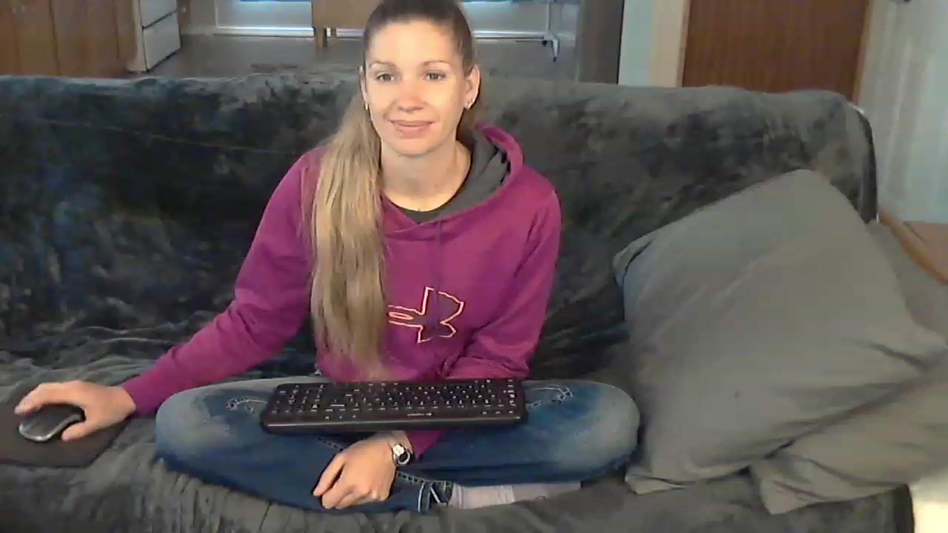 Gallery image thumbnail from SouthernNsexi's myfreecams stream on, 04/28/2023, 14:35 image 9 of 20