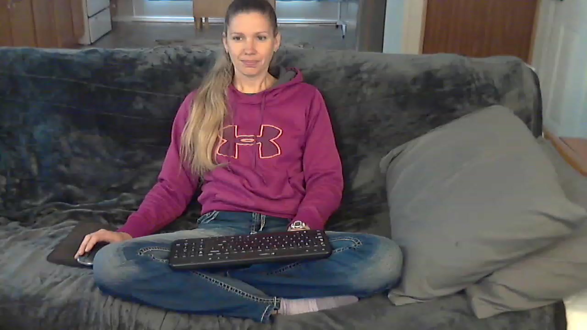 Gallery image thumbnail from SouthernNsexi's myfreecams stream on, 04/28/2023, 14:35 image 3 of 20
