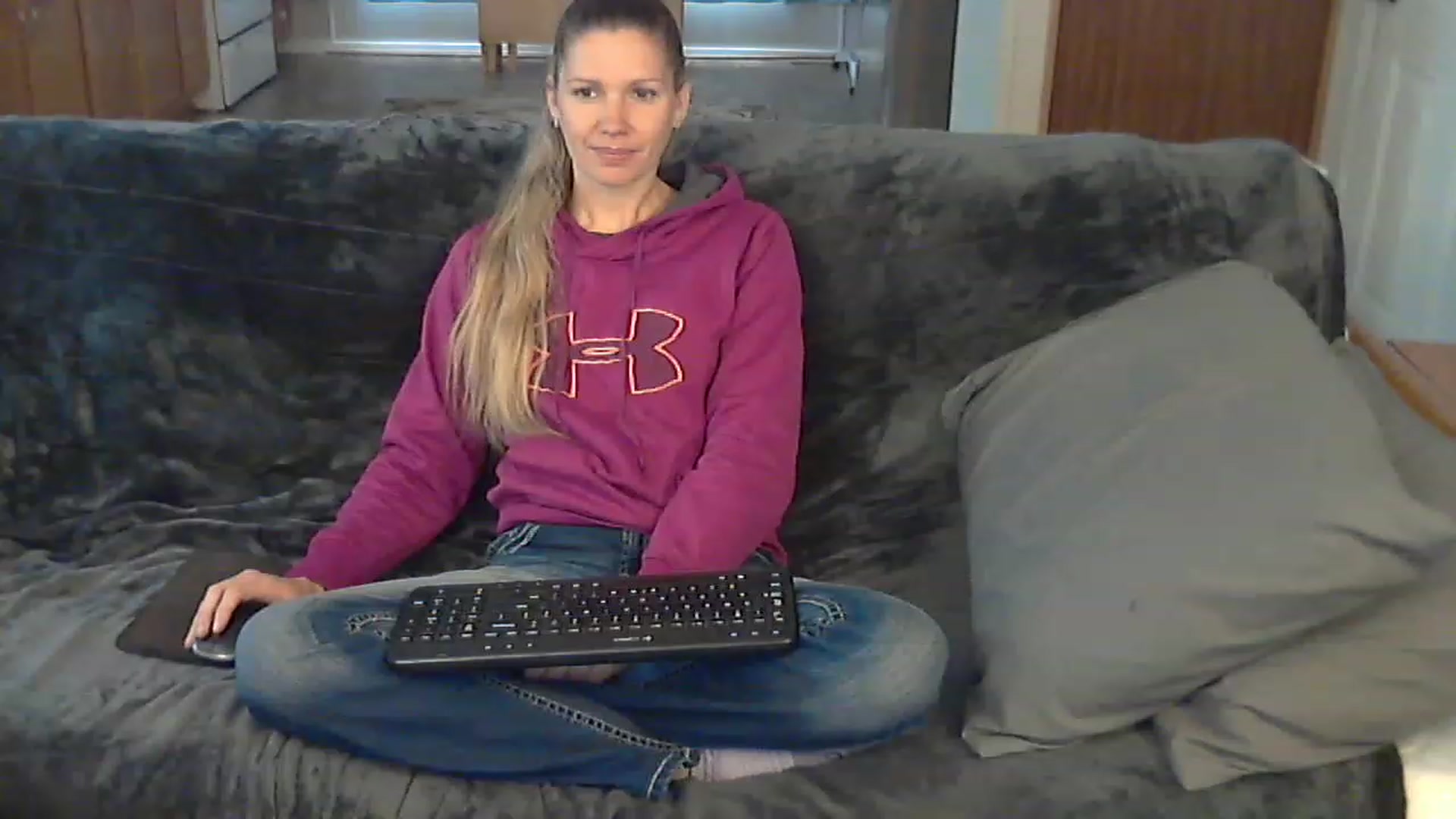 Gallery image thumbnail from SouthernNsexi's myfreecams stream on, 04/28/2023, 14:35 image 2 of 20