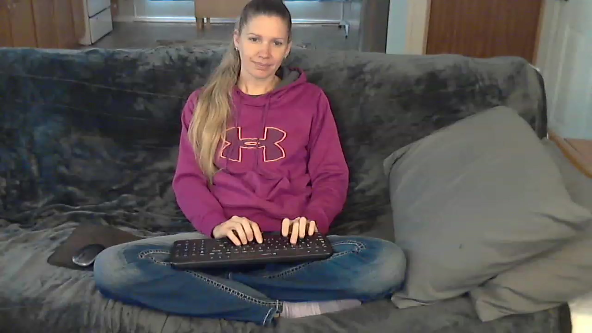 Gallery image thumbnail from SouthernNsexi's myfreecams stream on, 04/28/2023, 14:35 image 4 of 20