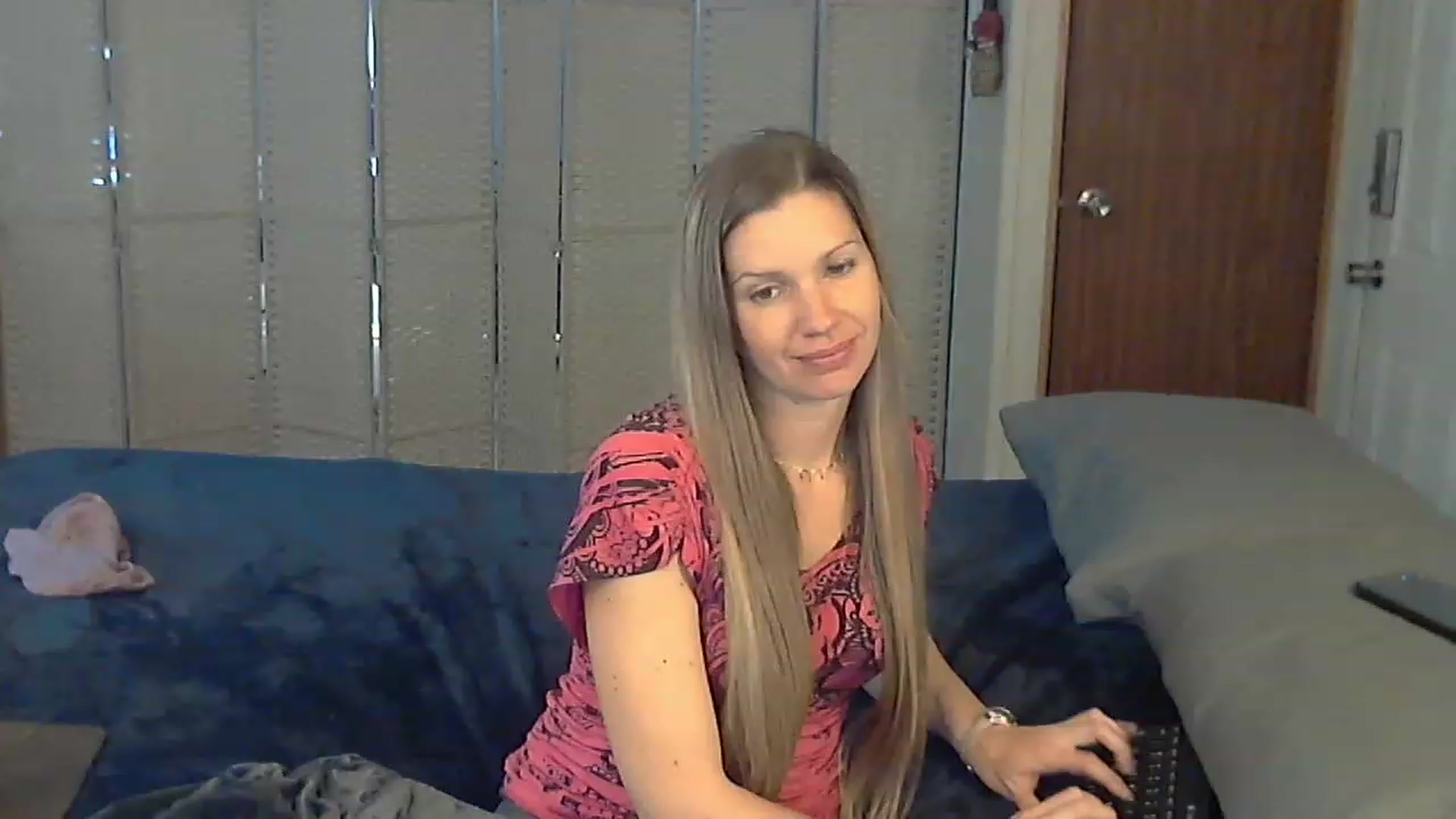Gallery image thumbnail from SouthernNsexi's myfreecams stream on, 05/02/2023, 14:06 image 12 of 20