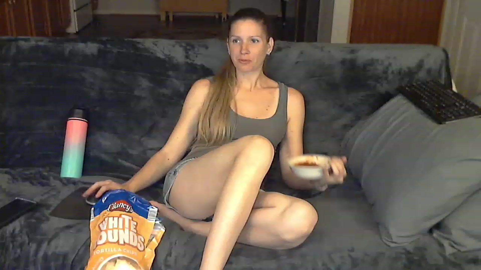 Gallery image thumbnail from SouthernNsexi's myfreecams stream on, 05/14/2023, 02:29 image 2 of 20