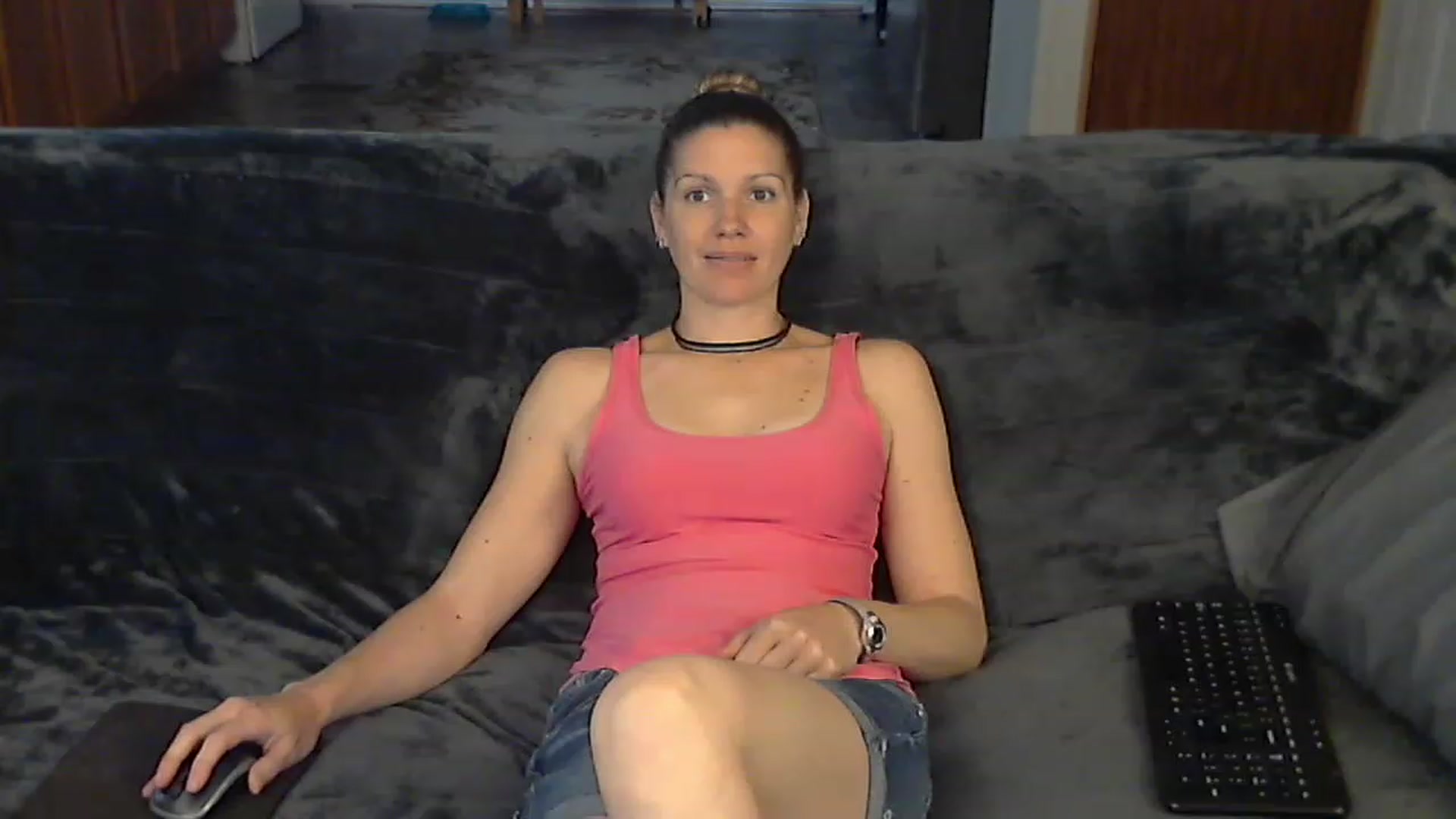 Gallery image thumbnail from SouthernNsexi's myfreecams stream on, 05/16/2023, 15:22 image 6 of 20