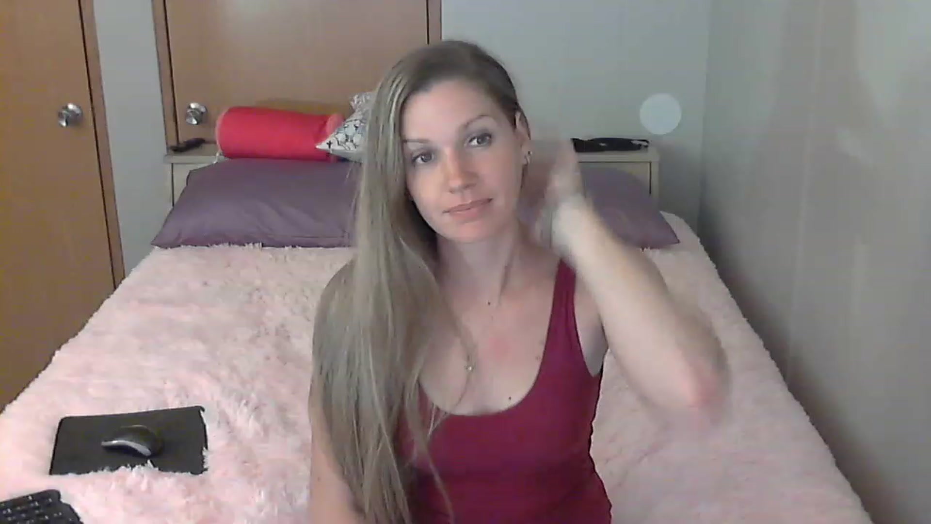 Gallery image thumbnail from SouthernNsexi's myfreecams stream on, 05/21/2023, 03:10 image 19 of 20