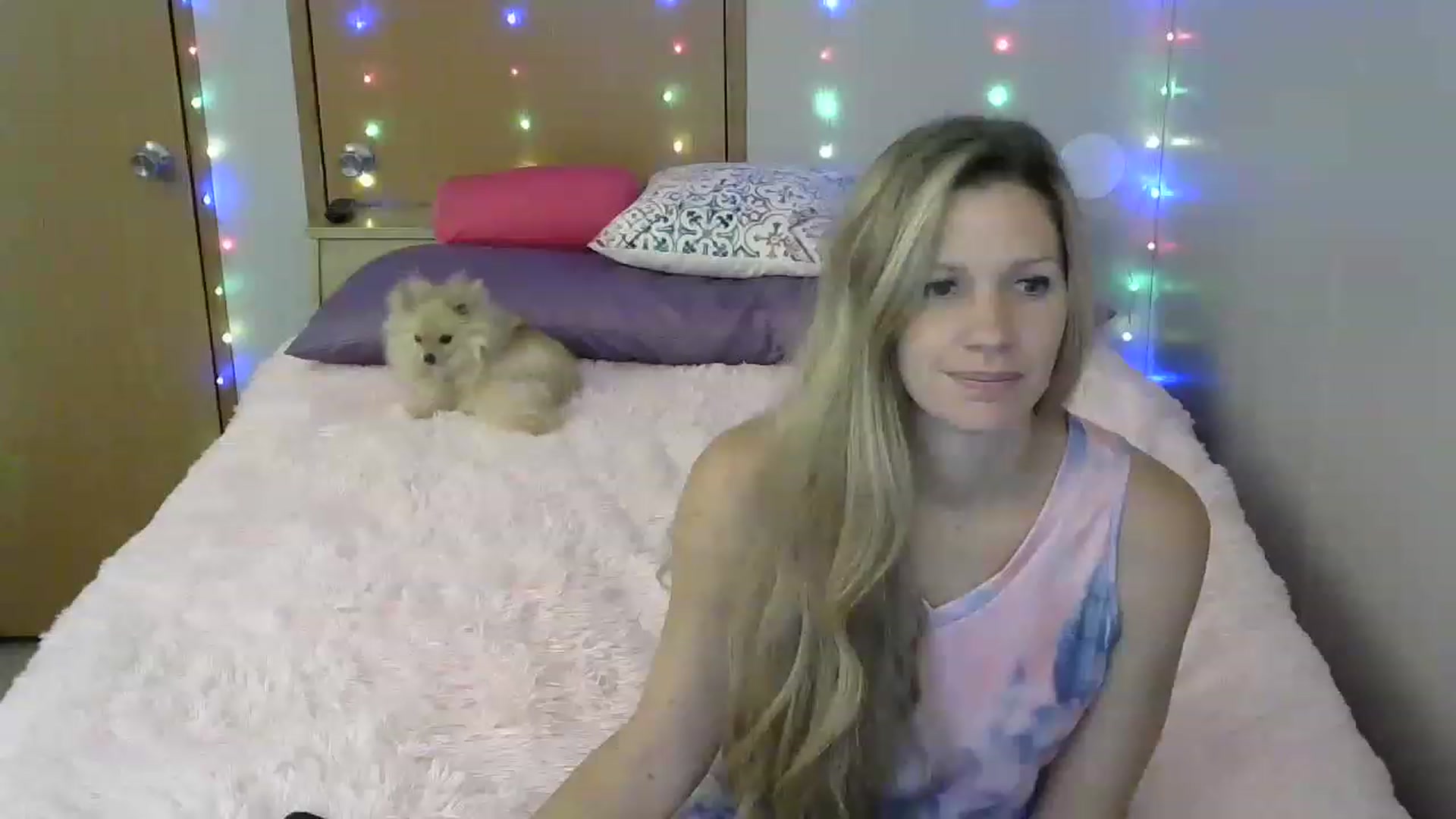 Gallery image thumbnail from SouthernNsexi's myfreecams stream on, 05/31/2023, 13:46 image 7 of 20