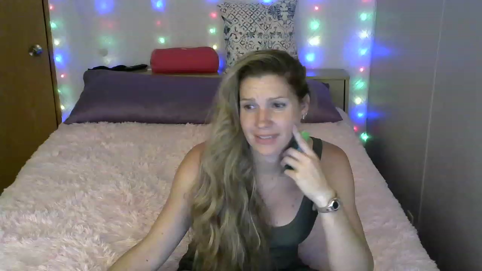 Gallery image thumbnail from SouthernNsexi's myfreecams stream on, 06/09/2023, 02:49 image 1 of 20